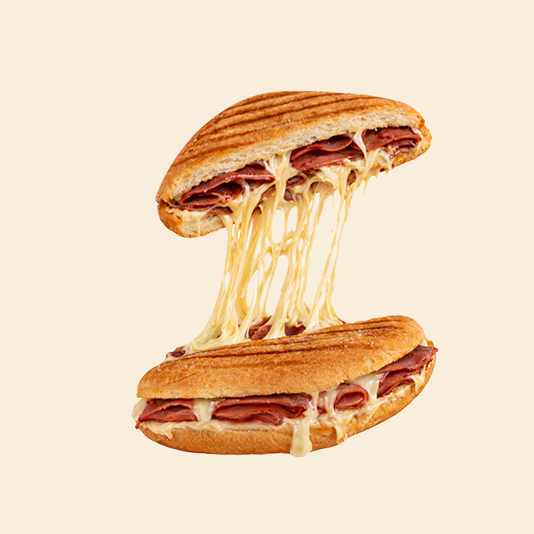 Pastırmalı Eskişehir Tostu